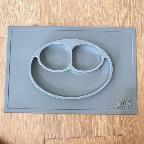 EZPZ Happy Mat Placemat Silicone Suction Plate and Bowl Pink, Black Blue Set of - Picture 5 of 7